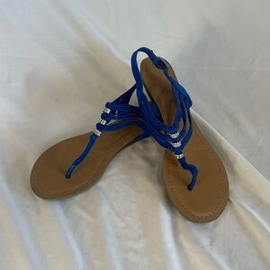 Madden Girl Blue T Strap Flats Jewel Accents Slip On Gladiator Size 9